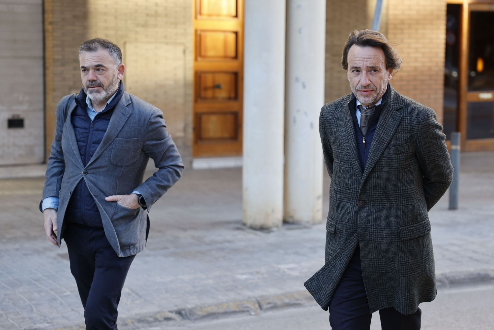 Fotos del jefe de gabinete de Mazón llegando a su llegada a los juzgados de Catarroja