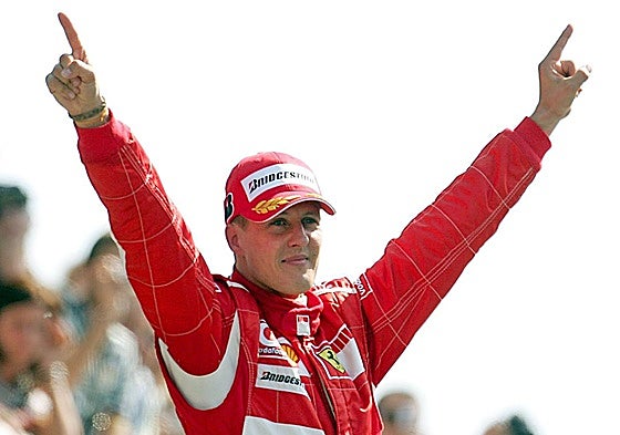 Michael Schumacher celebra su victoria en el GP de Italia 2006.