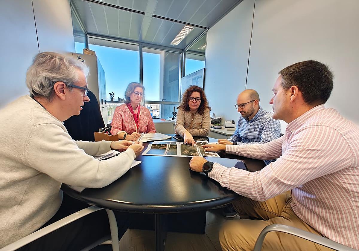 Reunión de los técnicos.