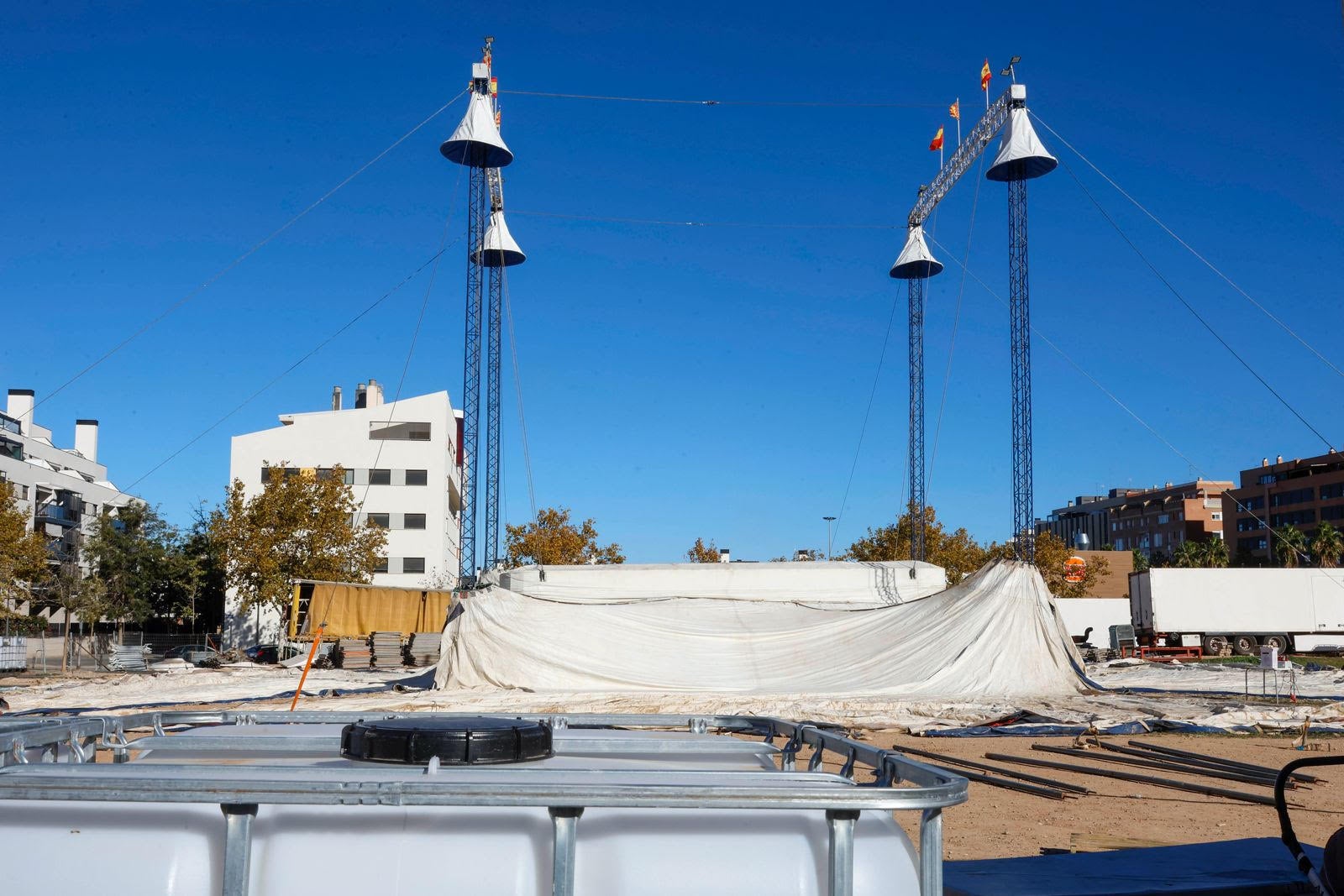 Fotos del solar donde iba a montar el Circ de Nadal en Valencia
