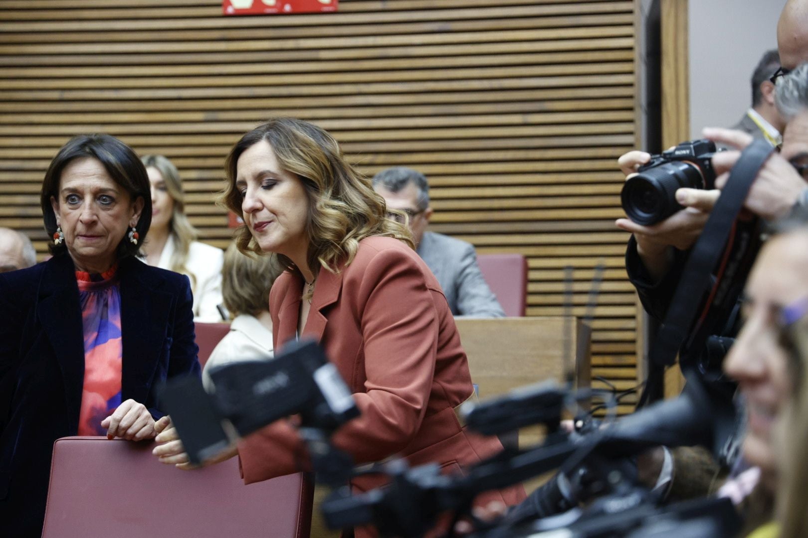 Fotos del debate de investidura de Juanfran Pérez Llorca como presidente de la Generalitat
