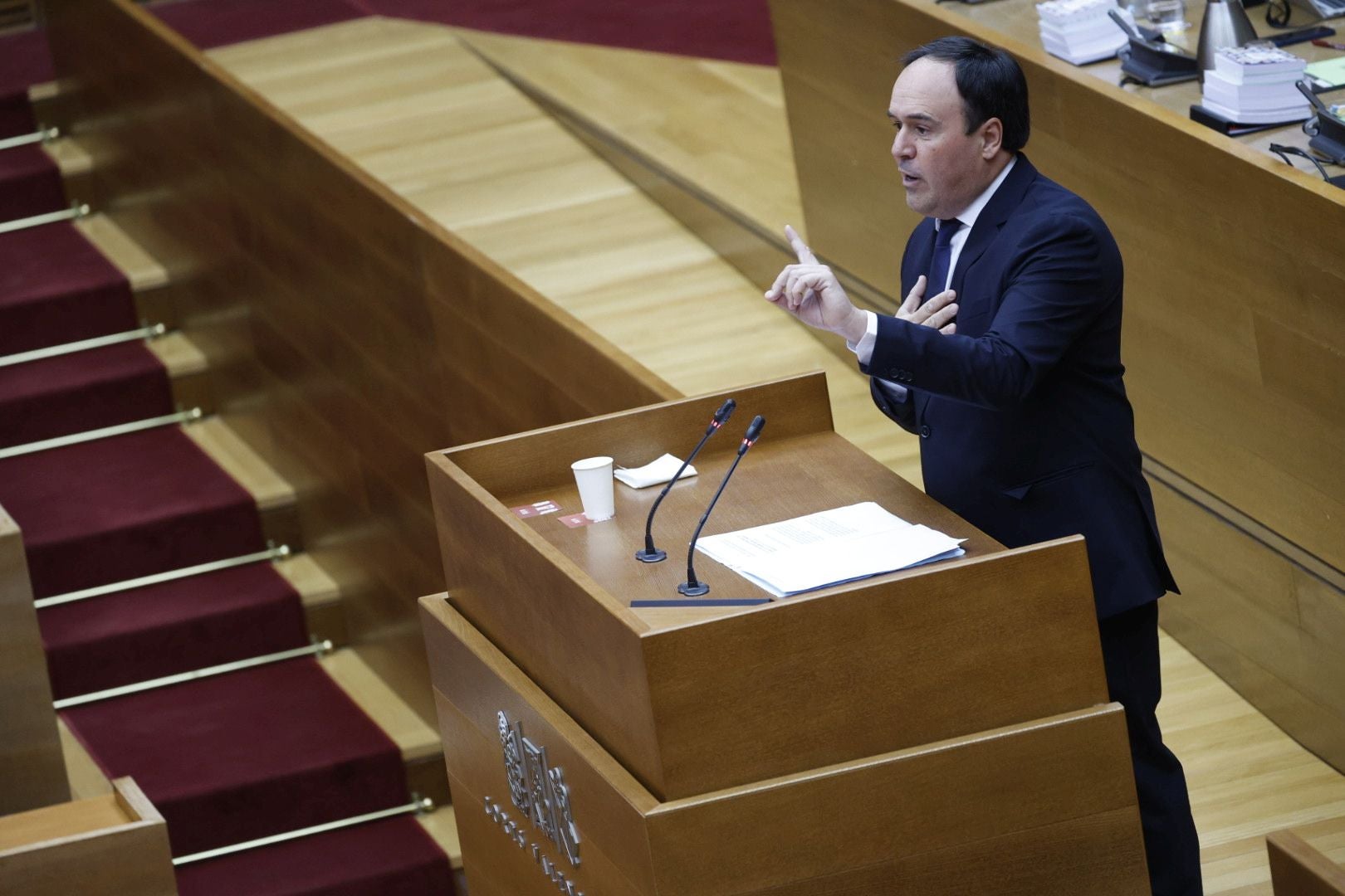Fotos del debate de investidura de Juanfran Pérez Llorca como presidente de la Generalitat