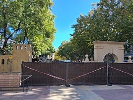 Montaje del belén monumental de Xàtiva.