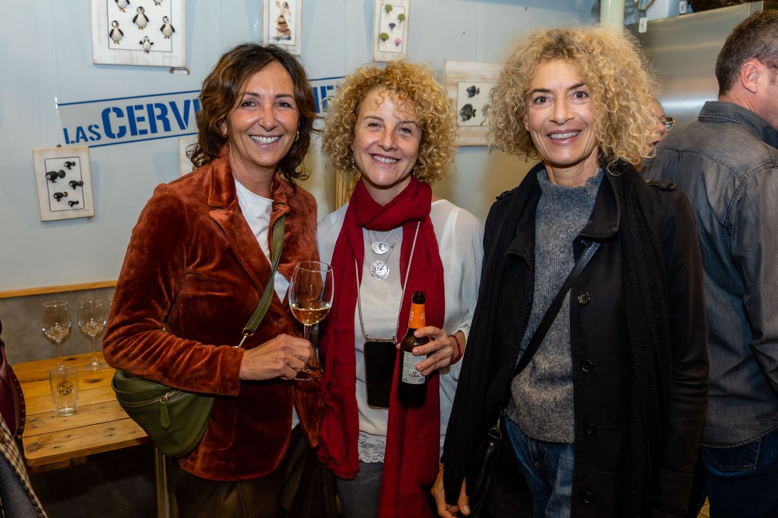 Paola Devero, Laura Motolesse y Giusi.