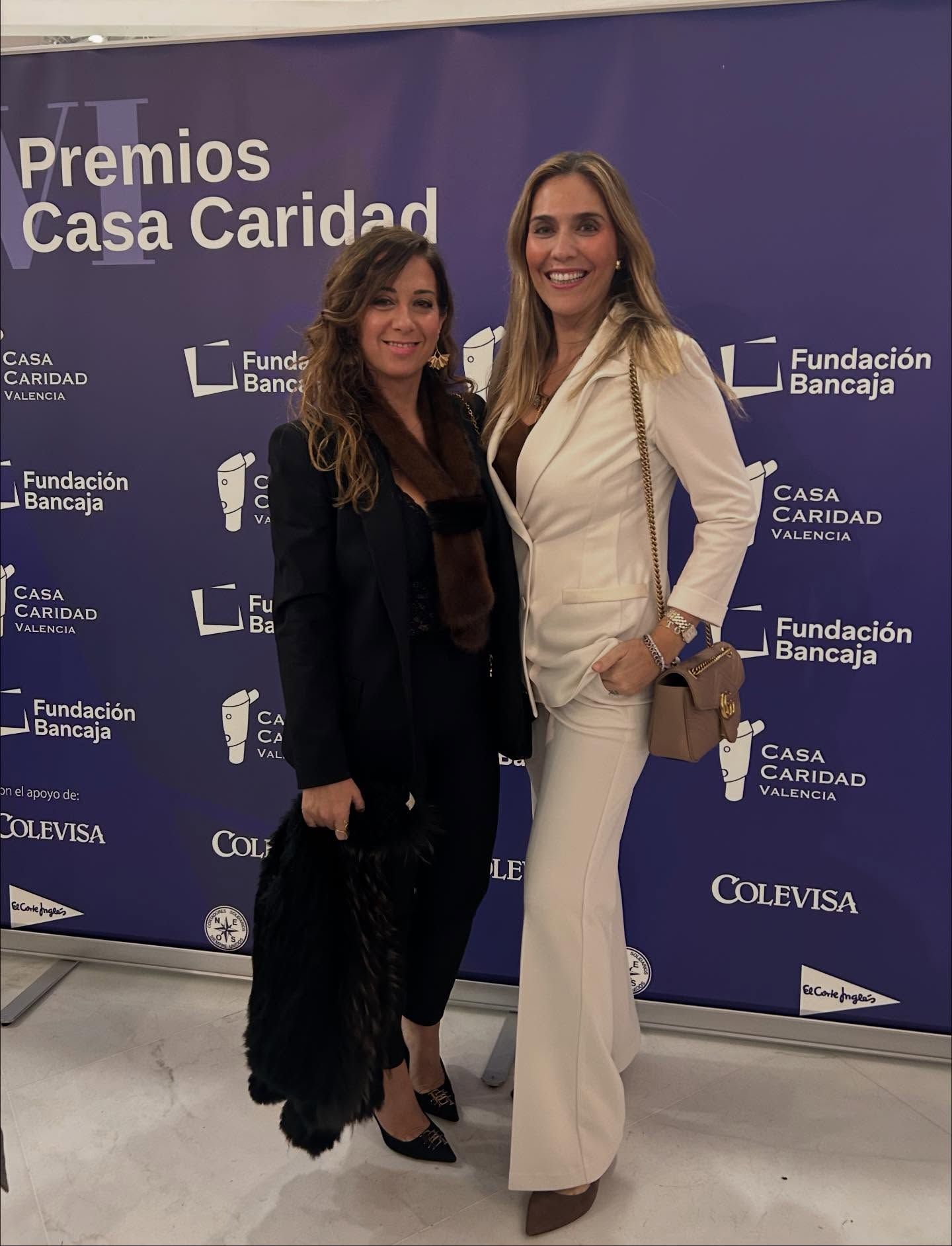 Las cenas de la semana tienen un fin social