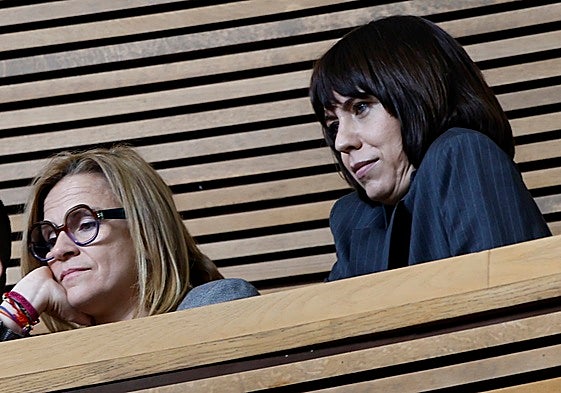 Pilar Bernabé y Diana Morant.