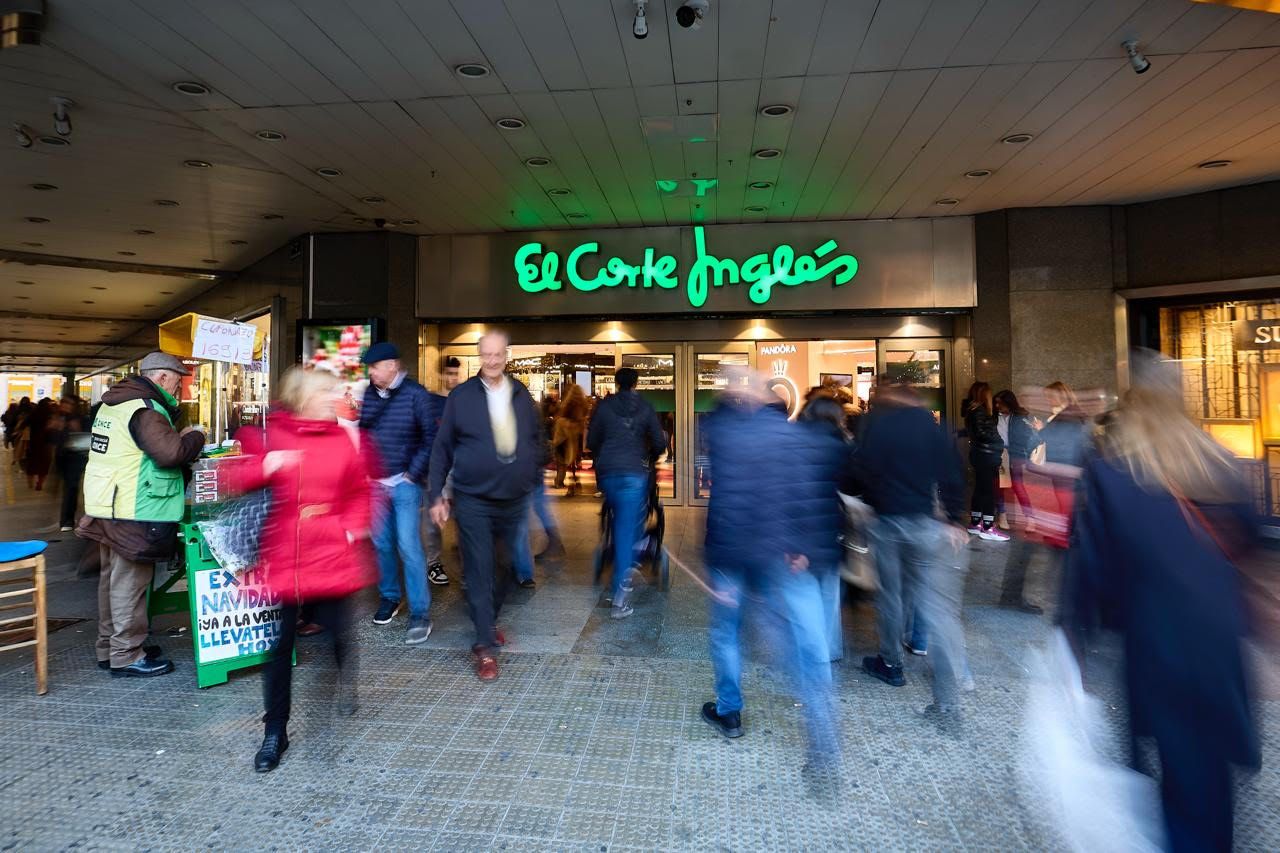 La fiebre por el Black friday en Valencia