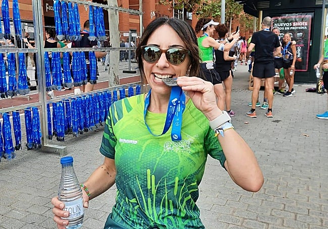 Marisol Gregorio busca morder otra medalla de finisher del Maratón Valencia.