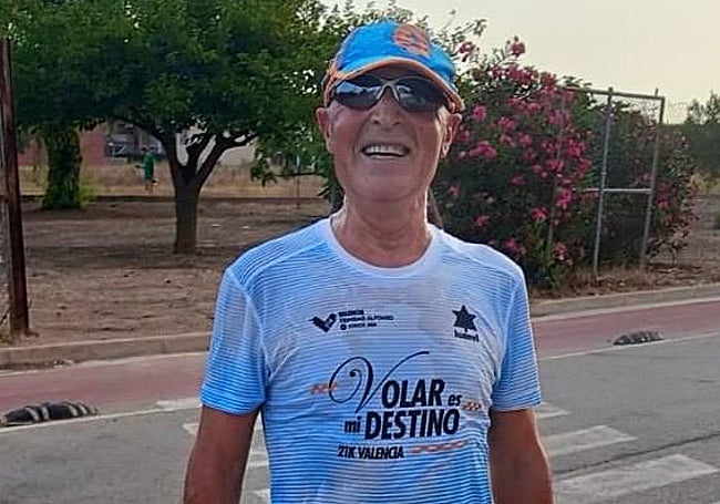 Vicent Moreno acumula en sus piernas más de 40 maratones.