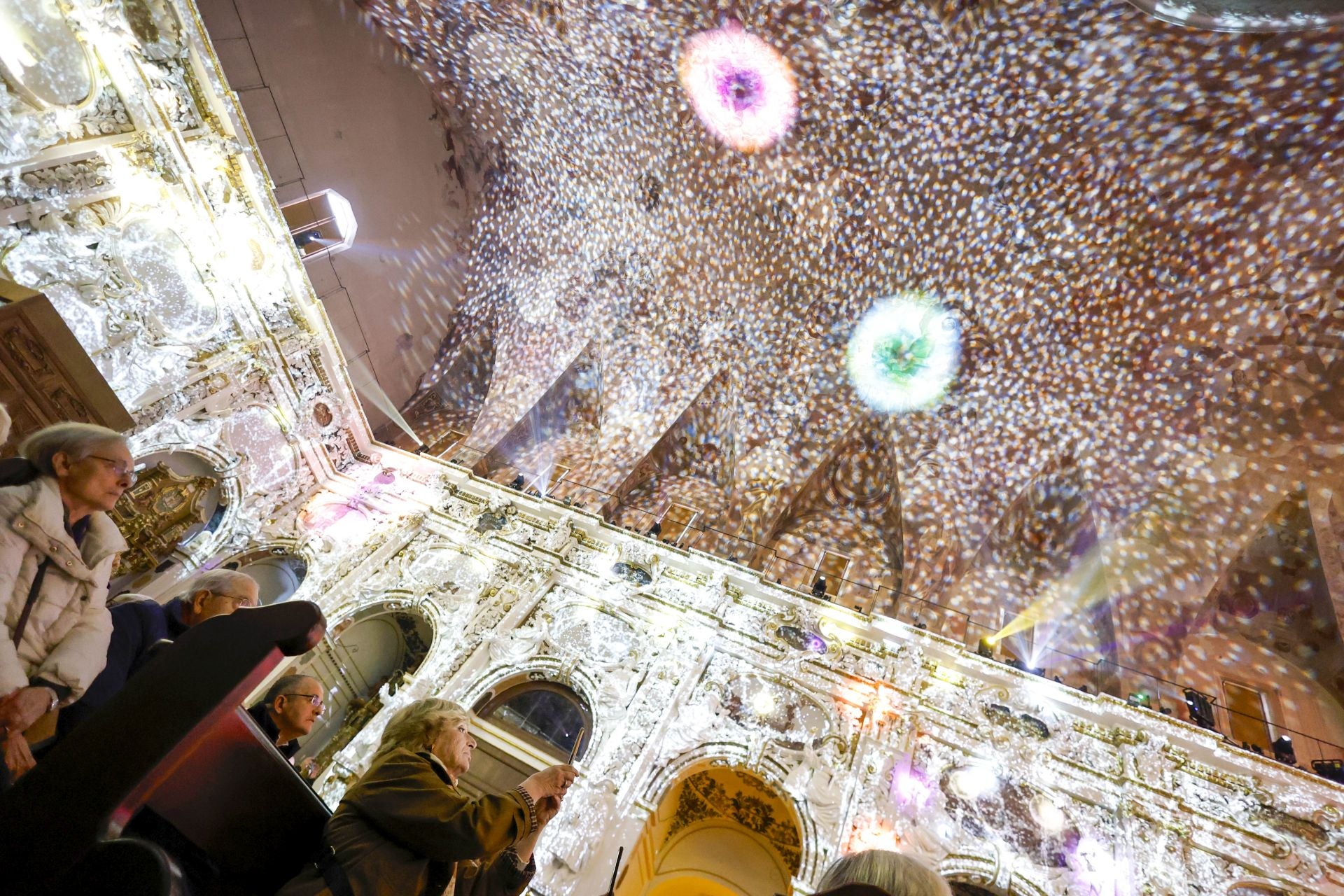 FOTOS | Así es &#039;Barroc&#039;, la experiencia inmersiva de los Santos Juanes