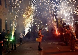 Unas celebraciones marcadas por la pólvora.