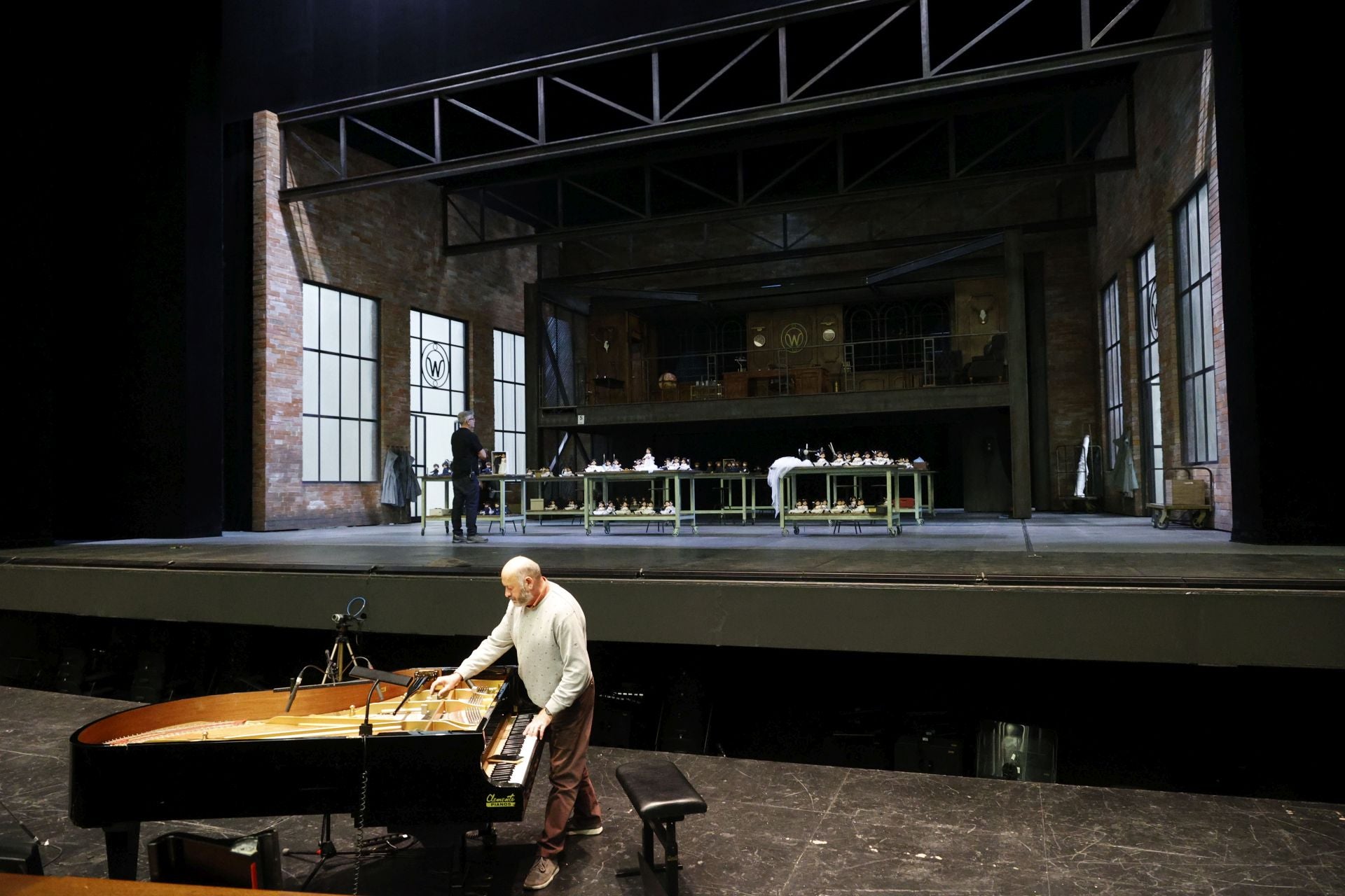 Todo listo para el estreno de &#039;Luisa Miller&#039; en Les Arts