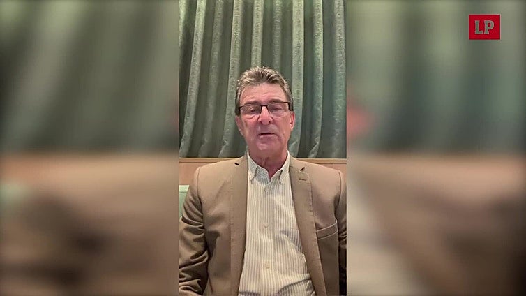 Kempes: "El Valencia está intentando salir del bache deportivo"