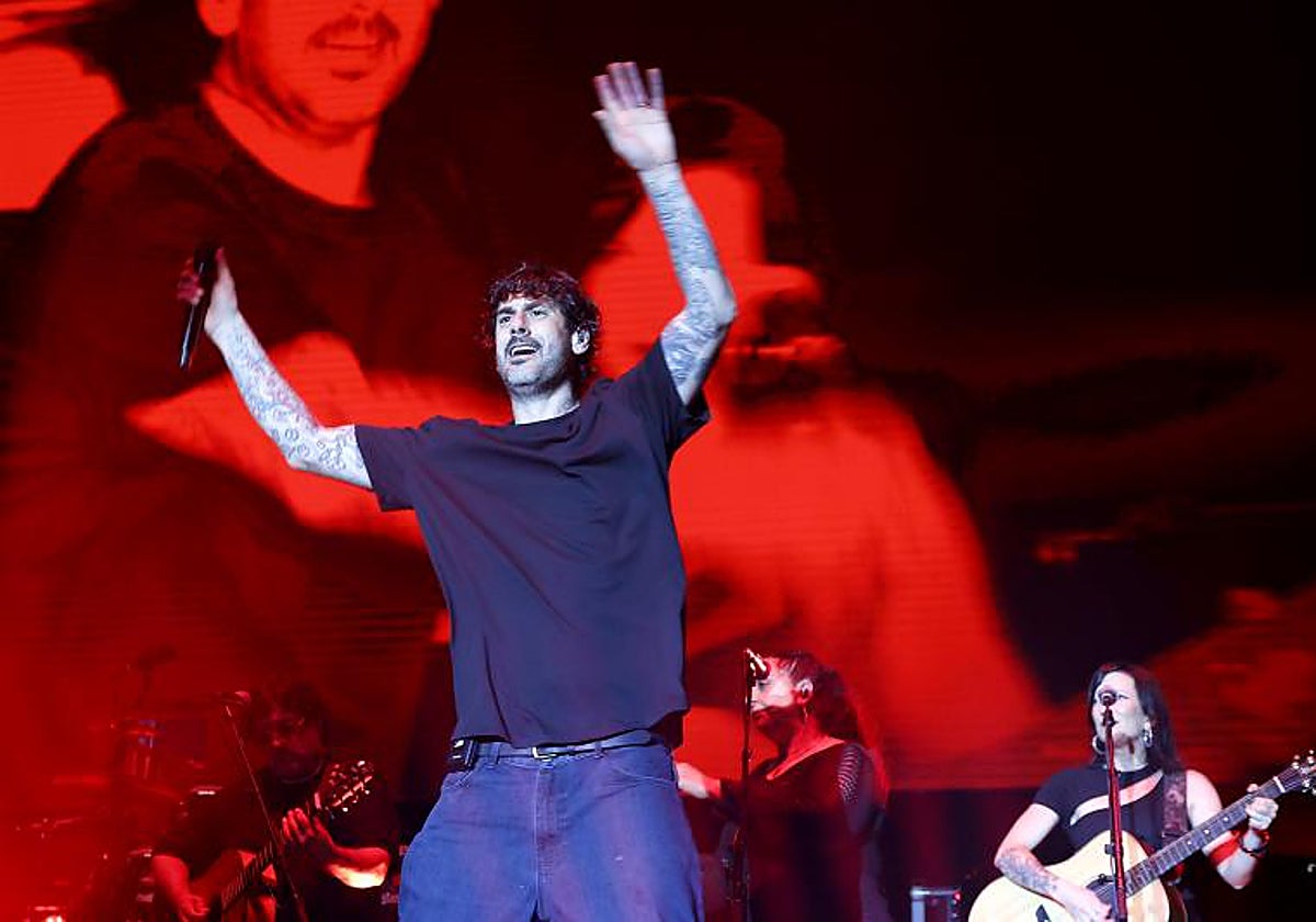 Melendi, en una actuación de junio, días antes de su concierto en Valencia.
