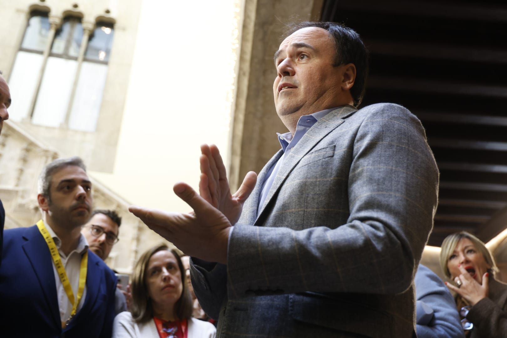 FOTOS | Pérez Llorca anuncia su nuevo Consell