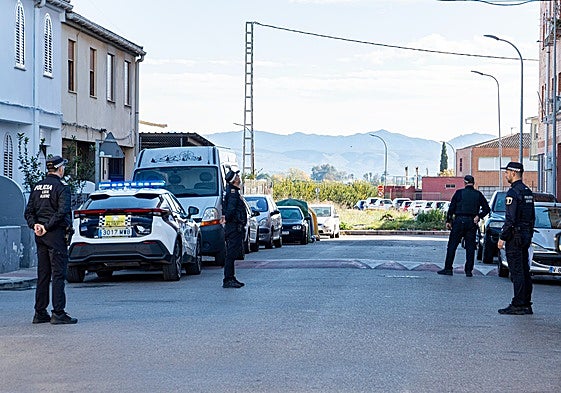 Dispositivo policial en Alberic.