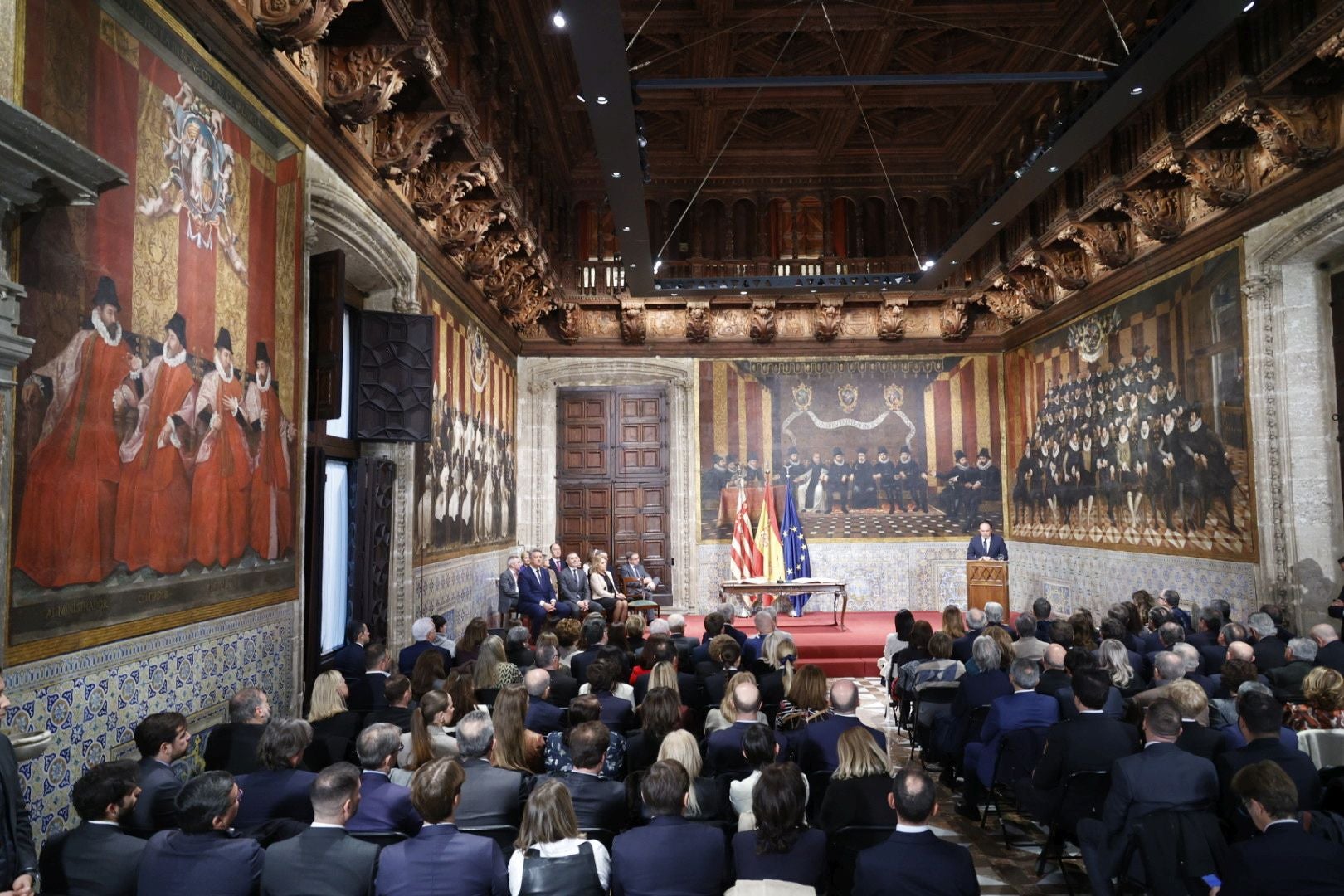 Fotos de la toma de posesión de los miembros del nuevo Consell