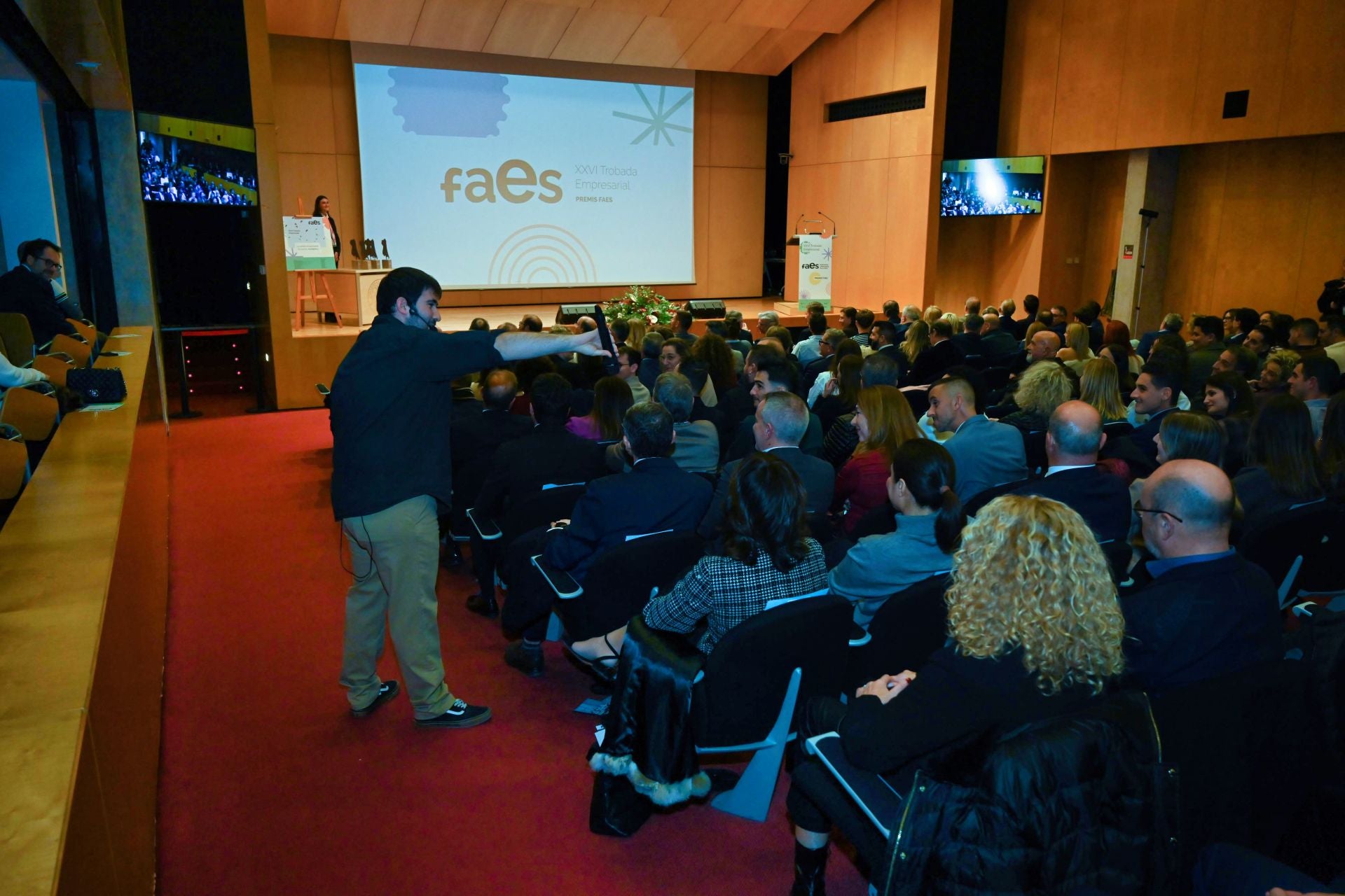 Premios FAES 2025