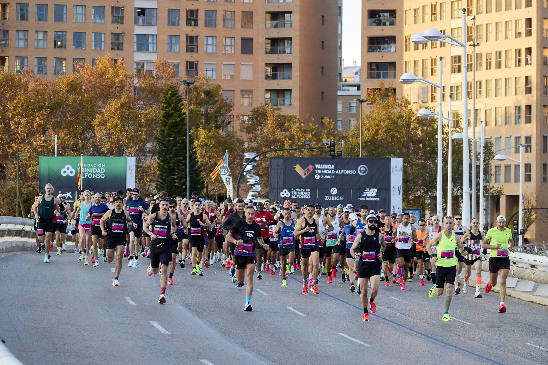 Búscate en el Maratón de Valencia 2025