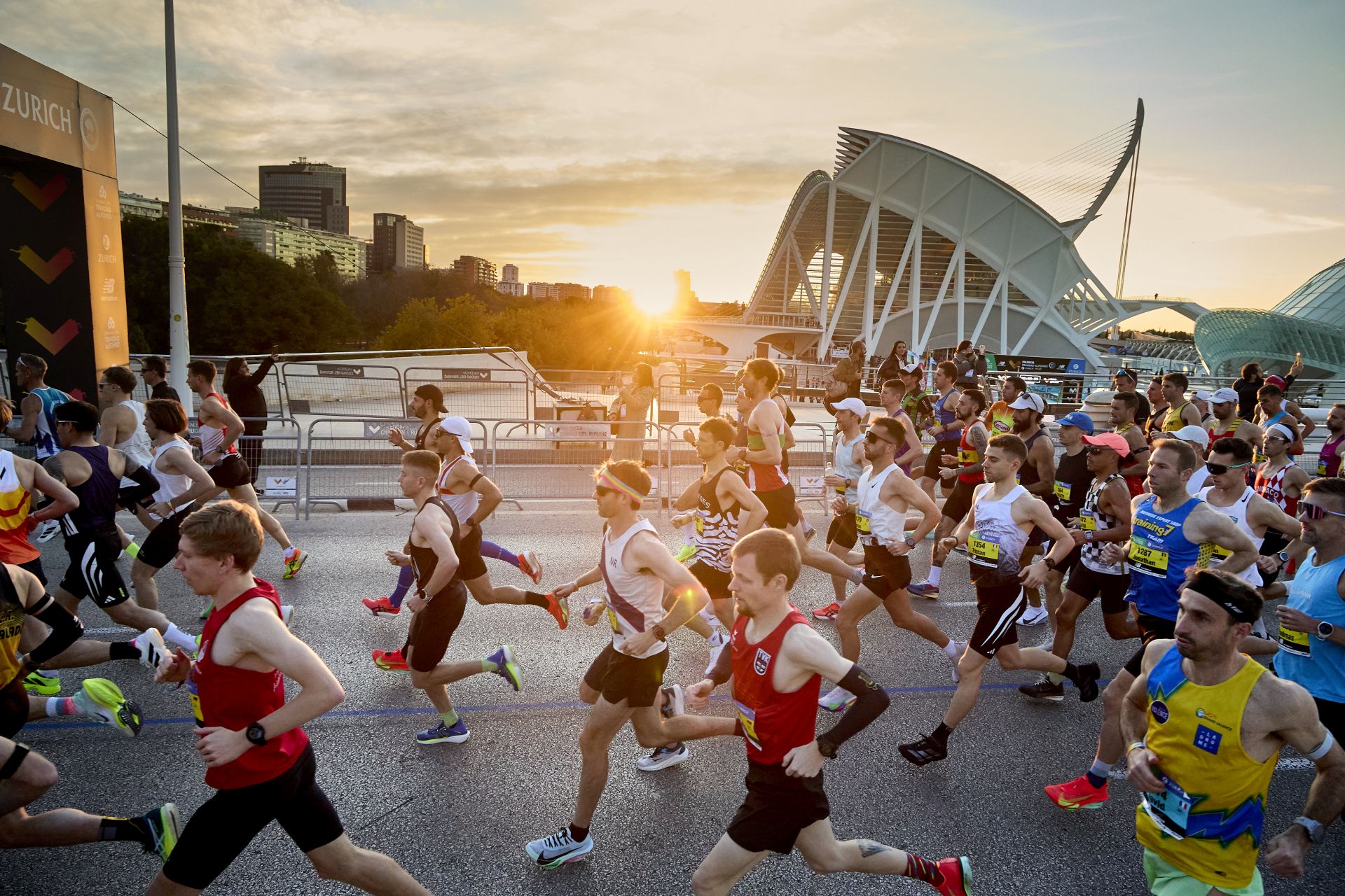 Búscate en el Maratón de Valencia 2025