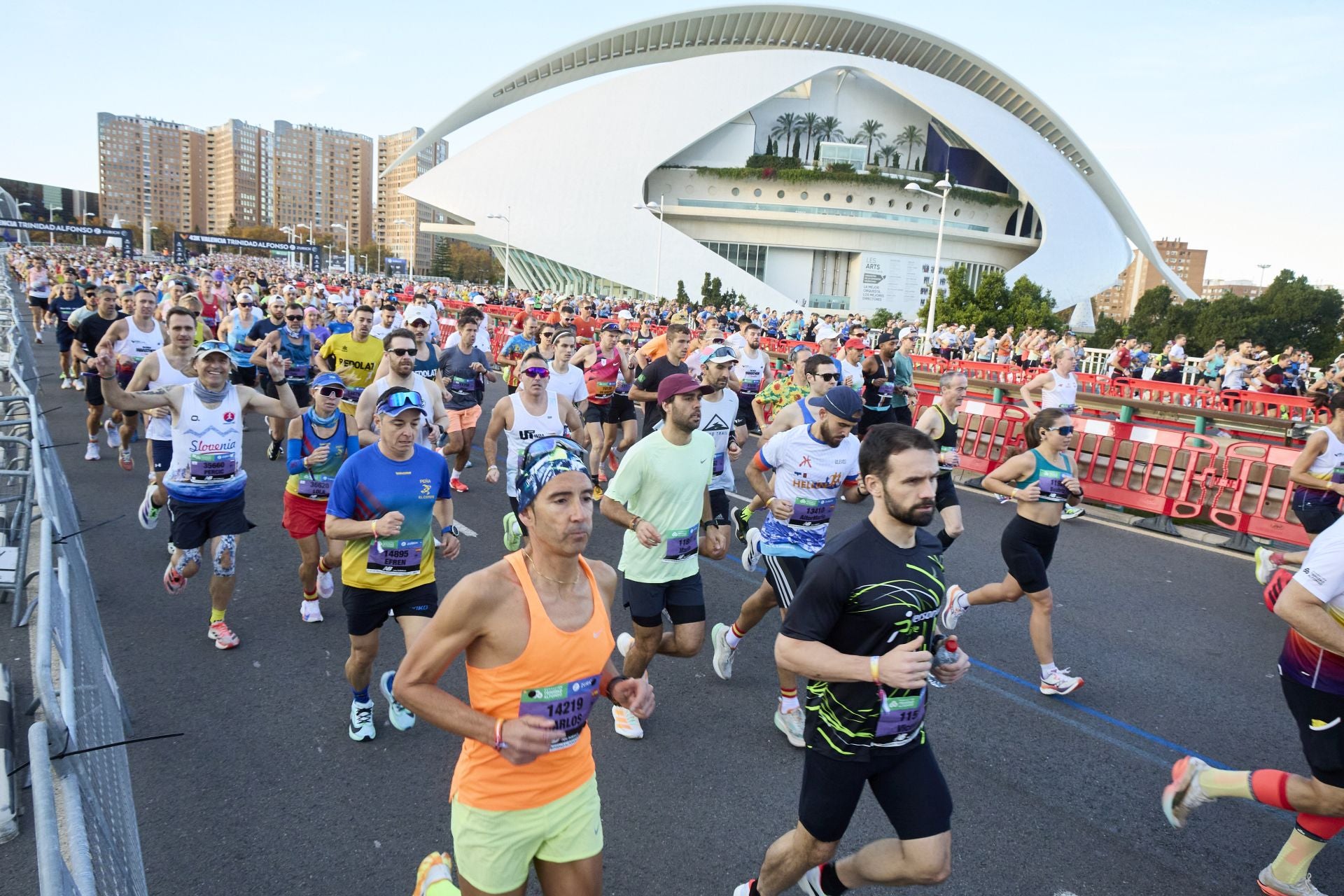 Las mejores fotos del Maratón de Valencia 2025