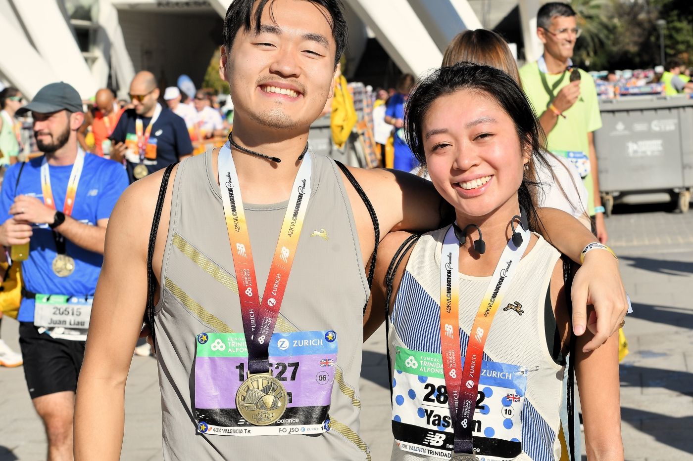 Búscate en el Maratón de Valencia 2025