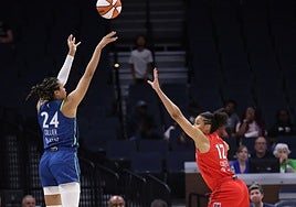 La estadounidense pasando las pruebas en las clínicas de Quirónsalud.