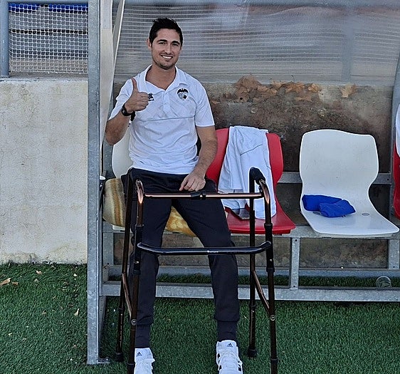 Ivorra, tras su operación, estuvo en el banquillo.