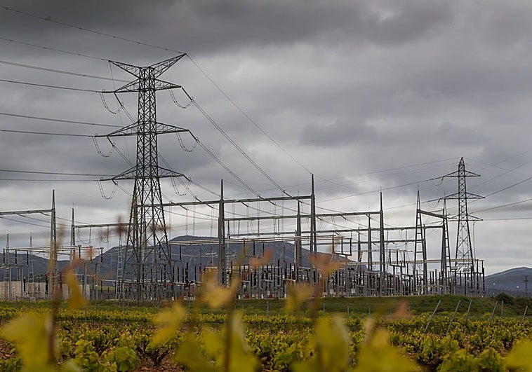 El metal valenciano urge modernizar la red eléctrica: «Debe estar a la altura del potencial industrial de nuestra región»