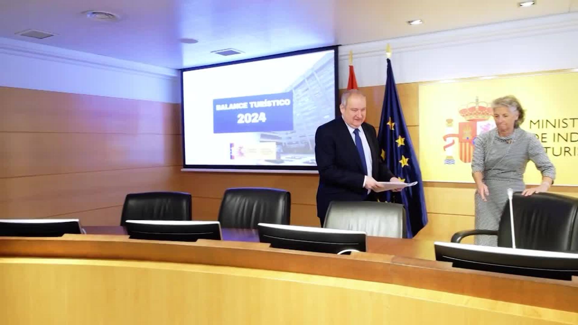 España cierra 2024 con nuevo récord de turistas y gasto, con 94 millones de visitantes