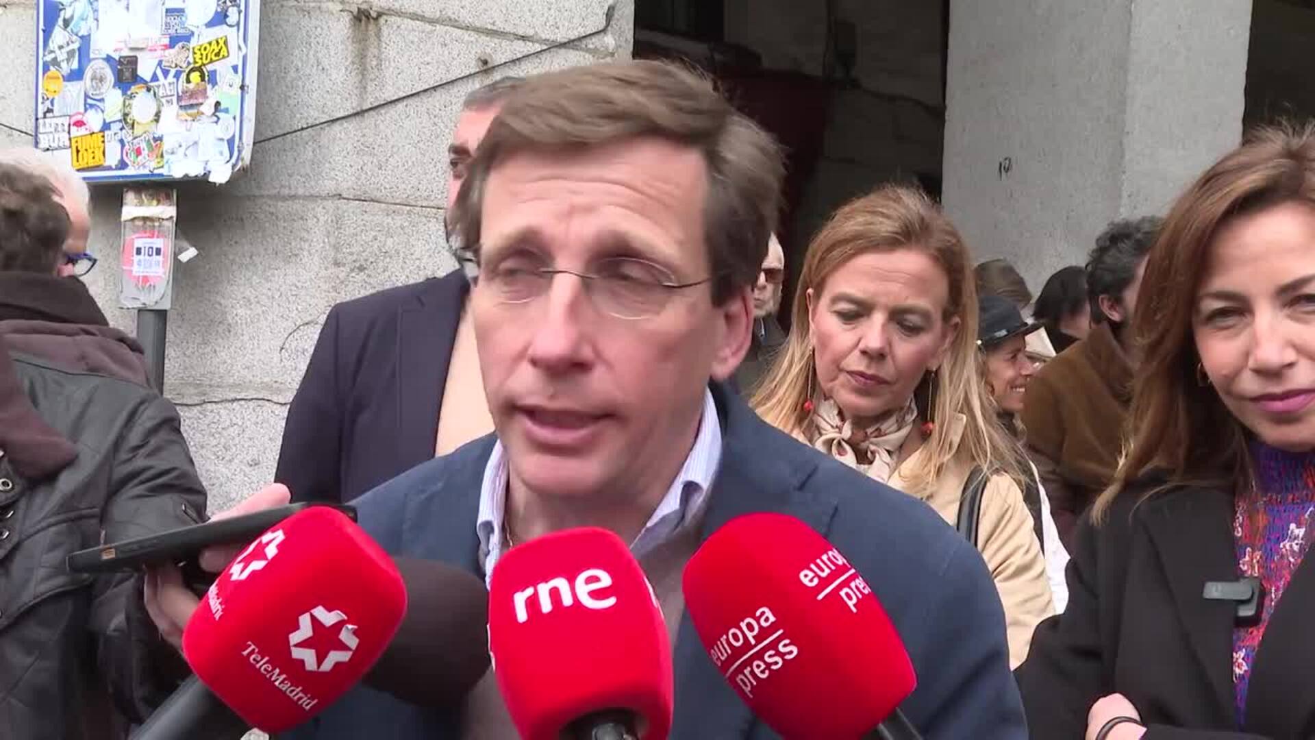 Almeida espera que la huelga de basuras "concluya lo más pronto posible"