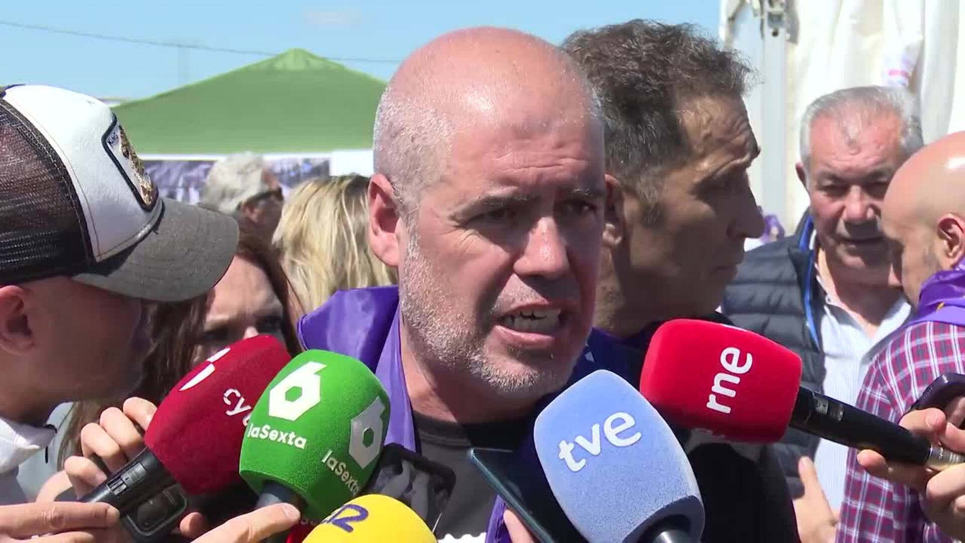 CCOO y UGT respetan a IU pero creen que España no necesita "una crisis de gobierno"