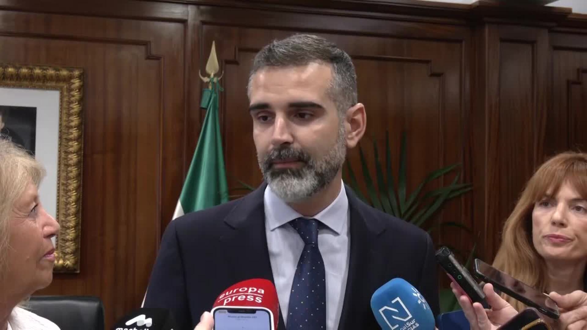 Pacheco, decepcionado con Planas por acto "esperpéntico" con convenio de regantes