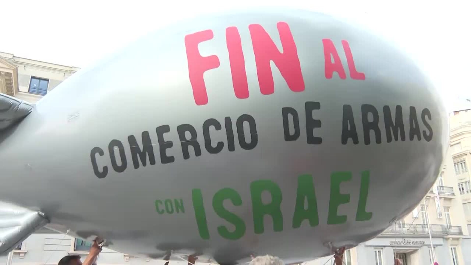Organizaciones se concentran ante el Congreso para exigir el embargo de armas a Israel