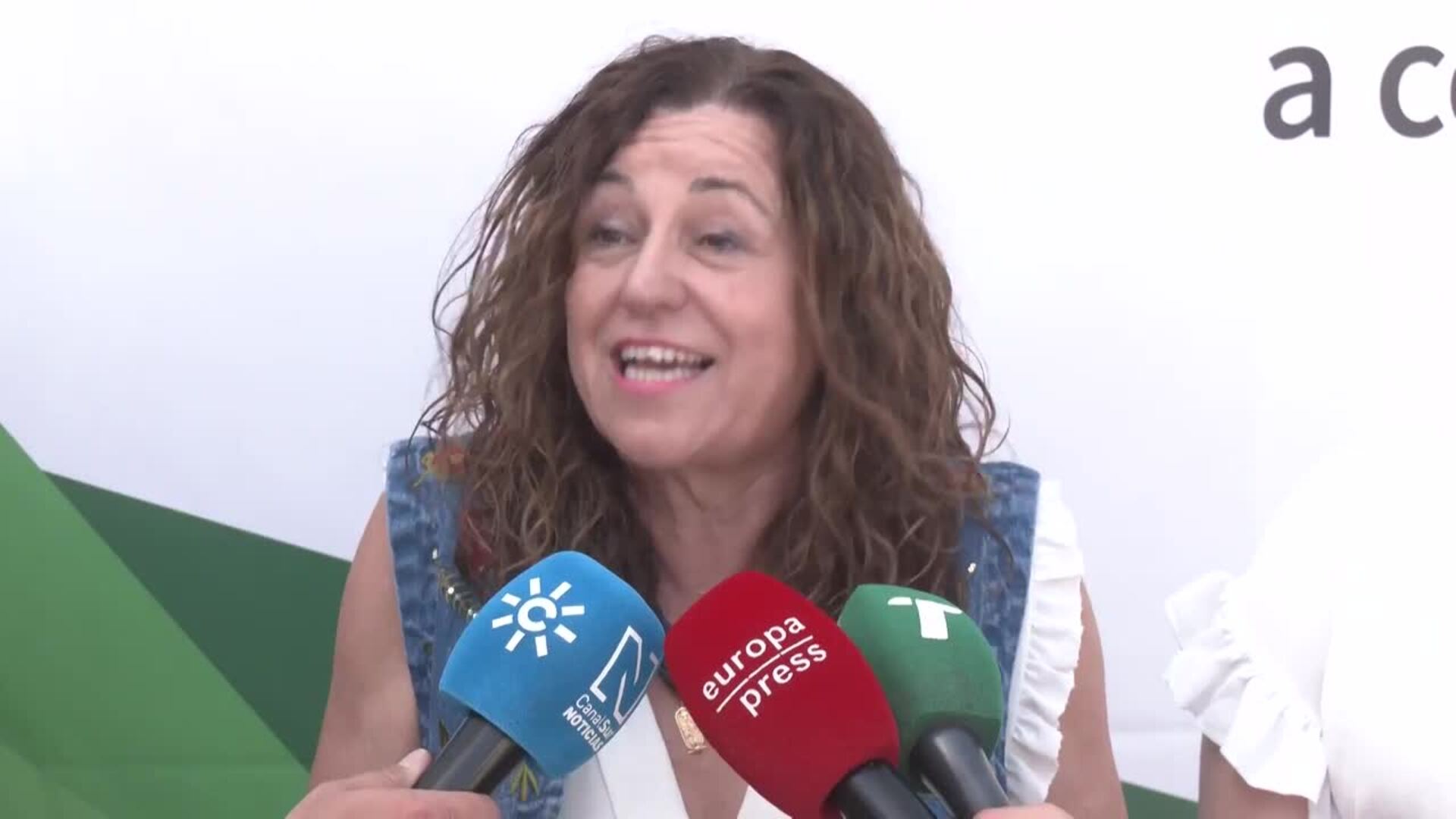 La Junta dota de más de 4.200 Aulas Digitales Interactivas a la provincia de Huelva