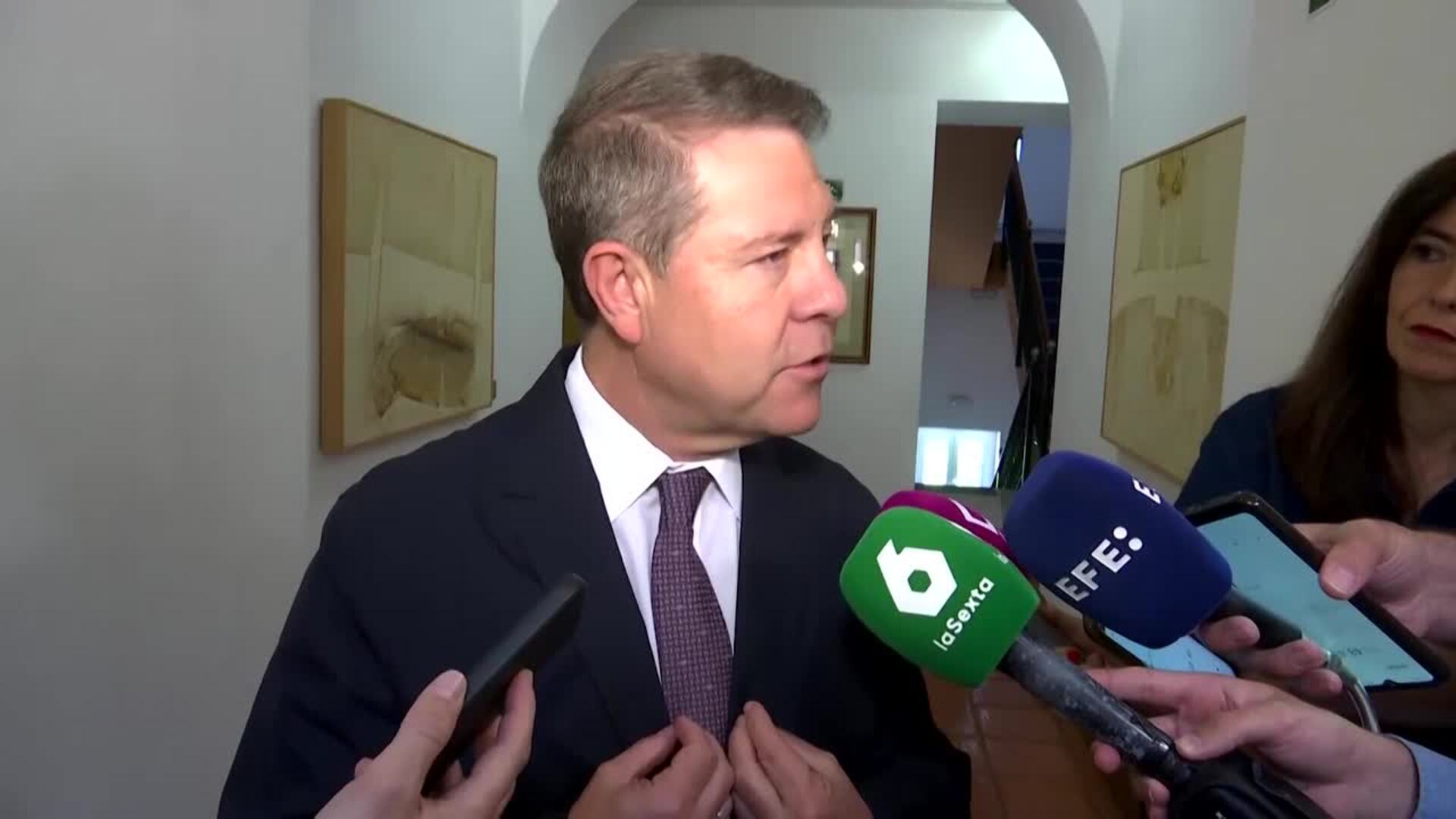 Page replica a 'Génova' que él aspira a que los españoles no olviden al PSOE