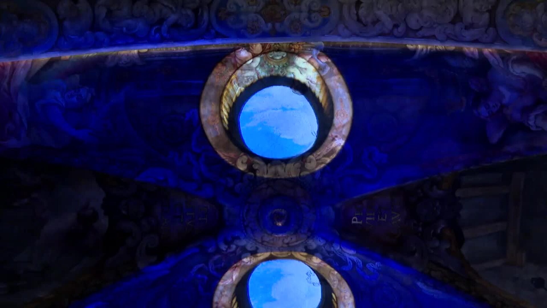 La Parroquia de San Nicolás presenta un espectáculo de luces