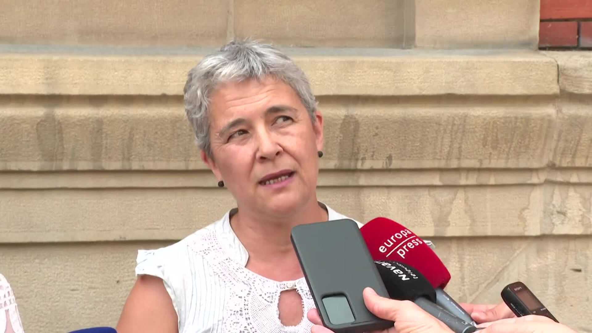 Roldán pide a Alfaro (Podemos) que salga del Gobierno, en "el foco de la investigación"