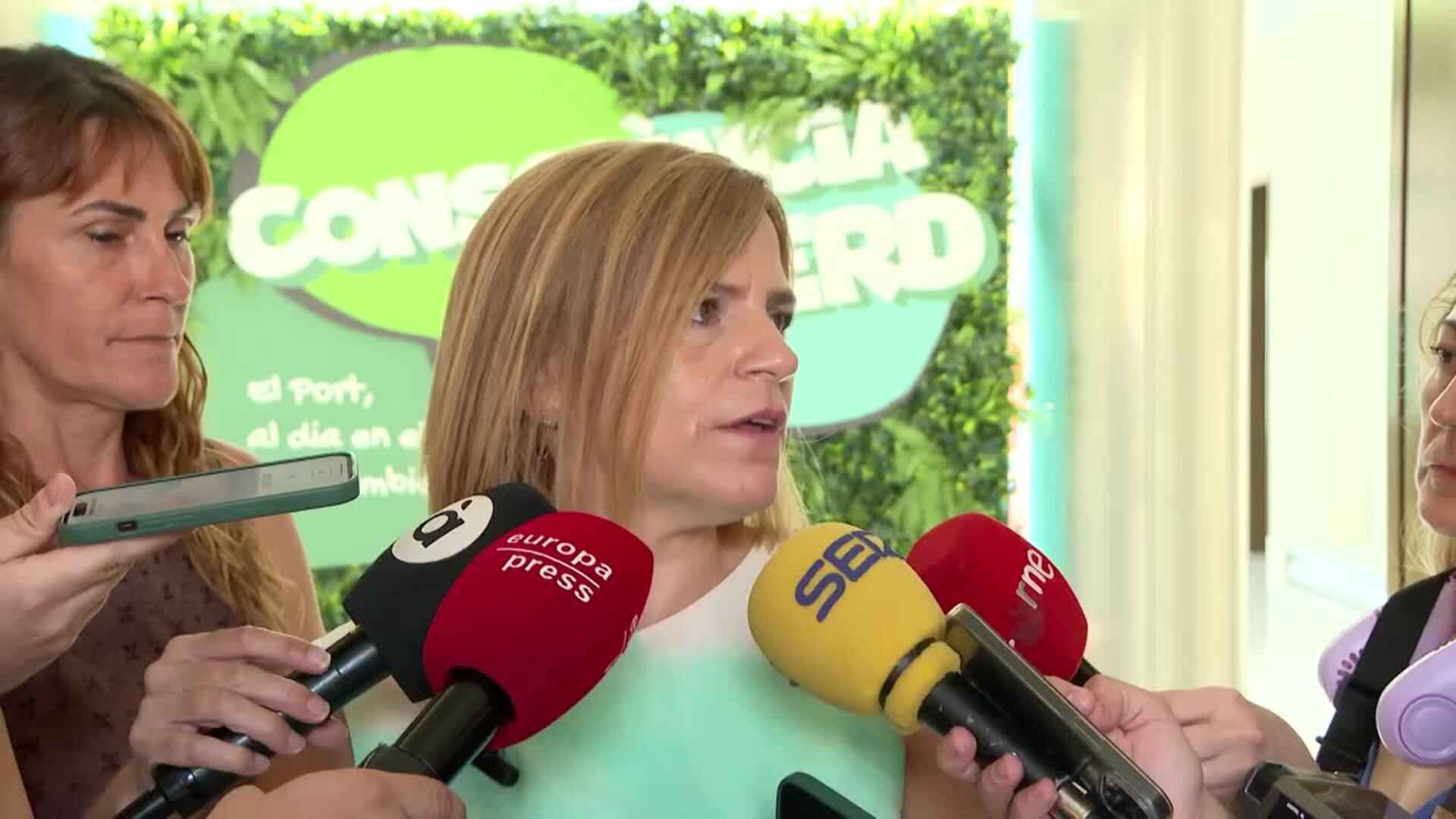 Bernabé acusa a Mazón de usar el FLA extra para "tapar sus vergüenzas"