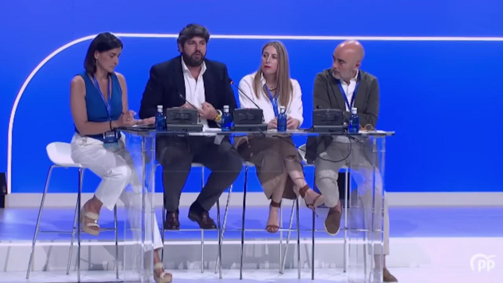 El PP aprueba su ponencia de Estatutos que lanza "un mensaje de ejemplaridad"