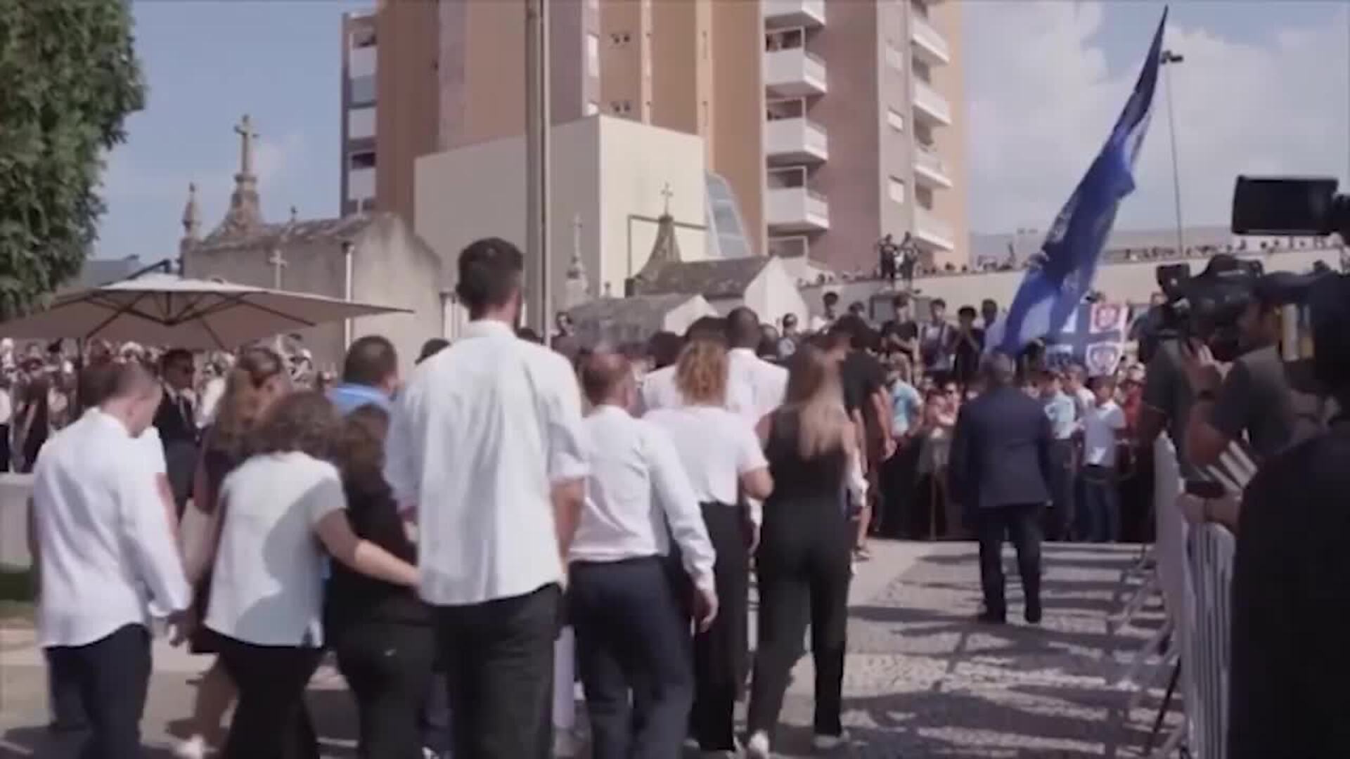 Emotivo y multitudinario funeral de Diogo Jota y su hermano André Felipe Silva