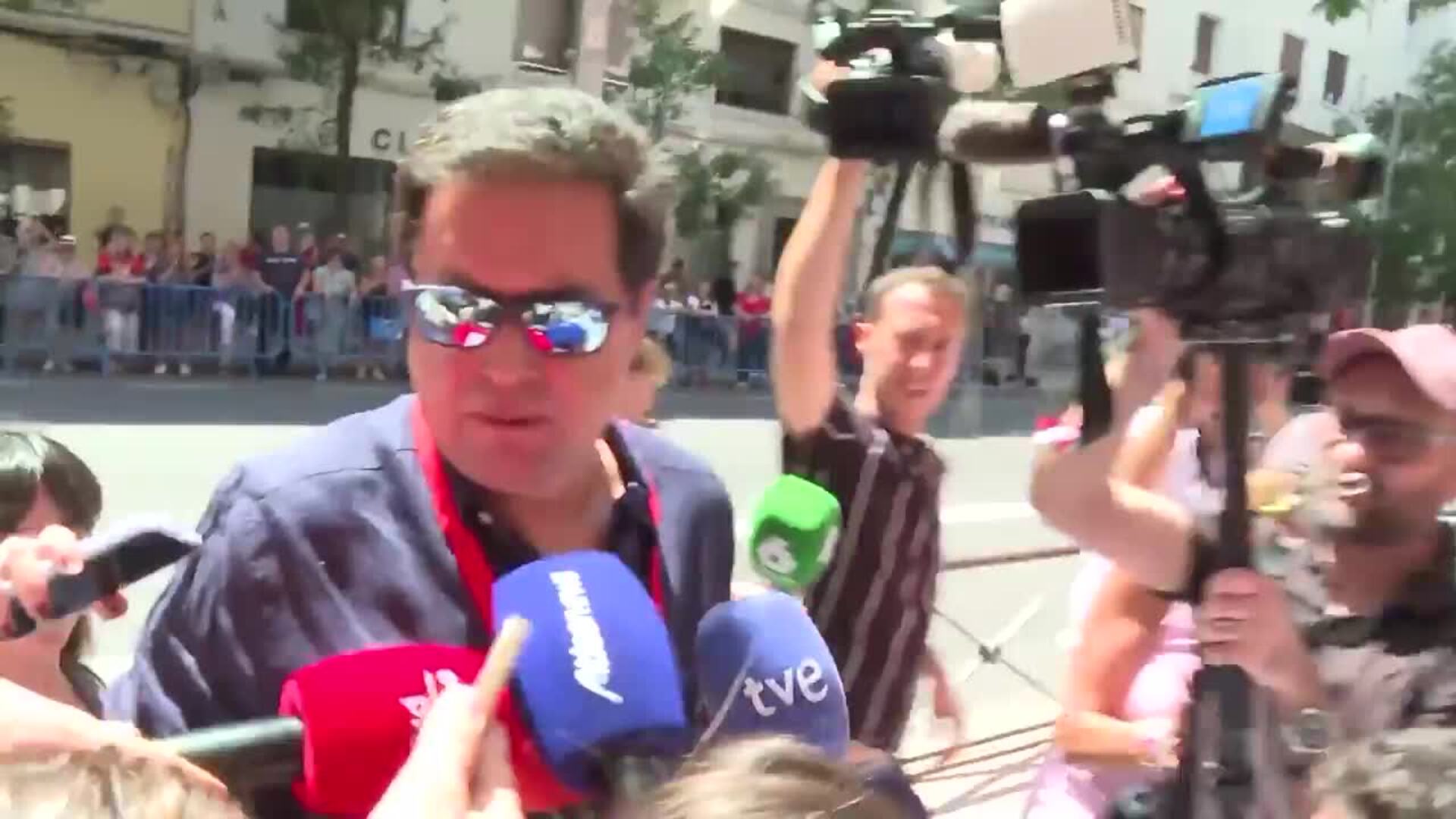 López destaca que él "habla donde tiene que hablar" que es "en el Comité"