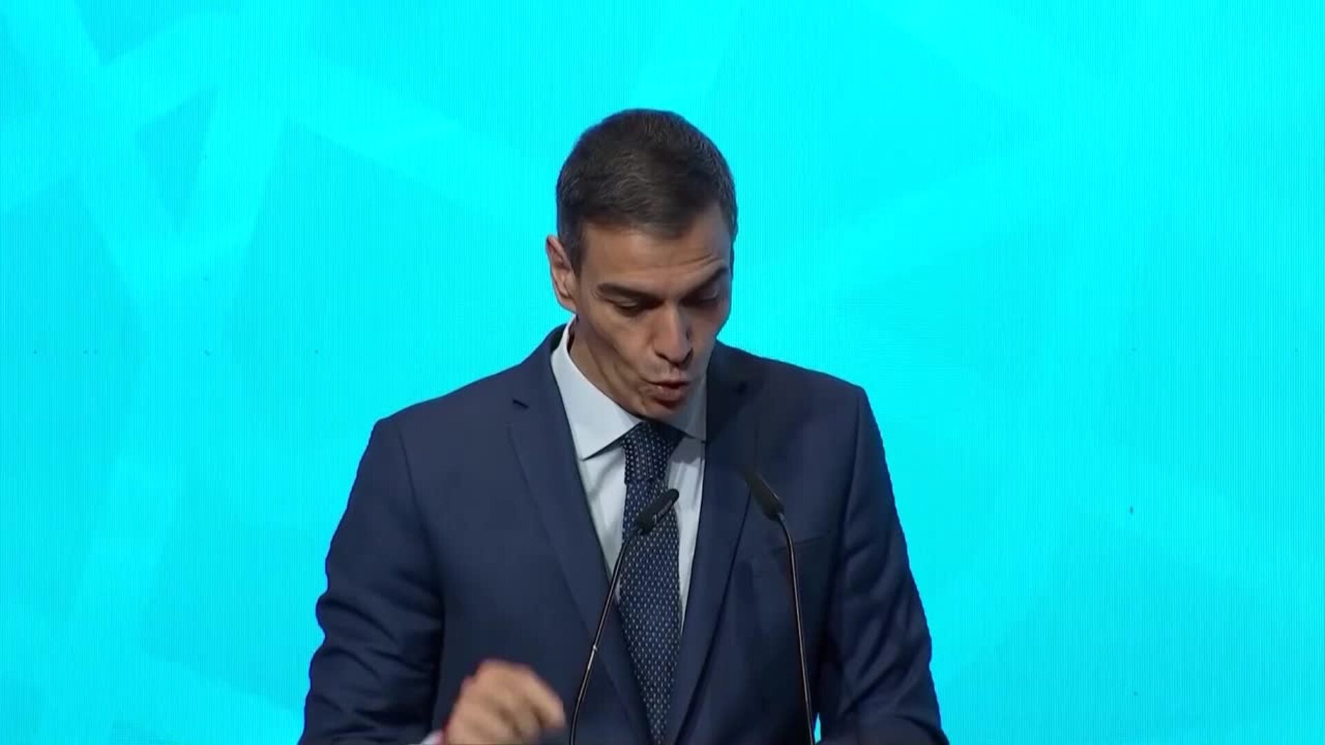 Sánchez defiende la "labor fundamental" de los sindicatos para aprobar la Constitución de 1978