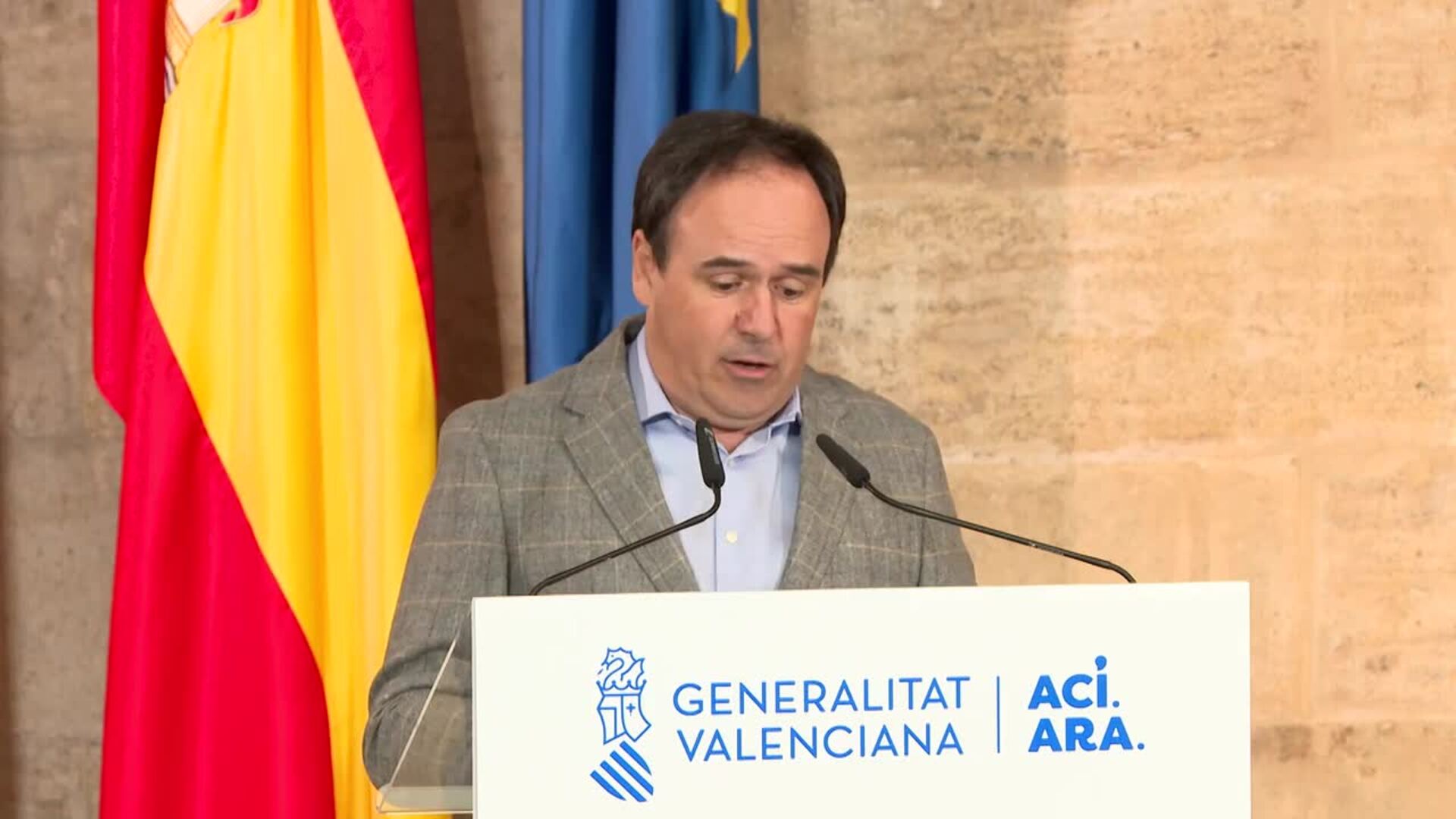 Llorca mantiene a Camarero de vicepresidenta primera, aunque dejará de ser portavoz del Consell