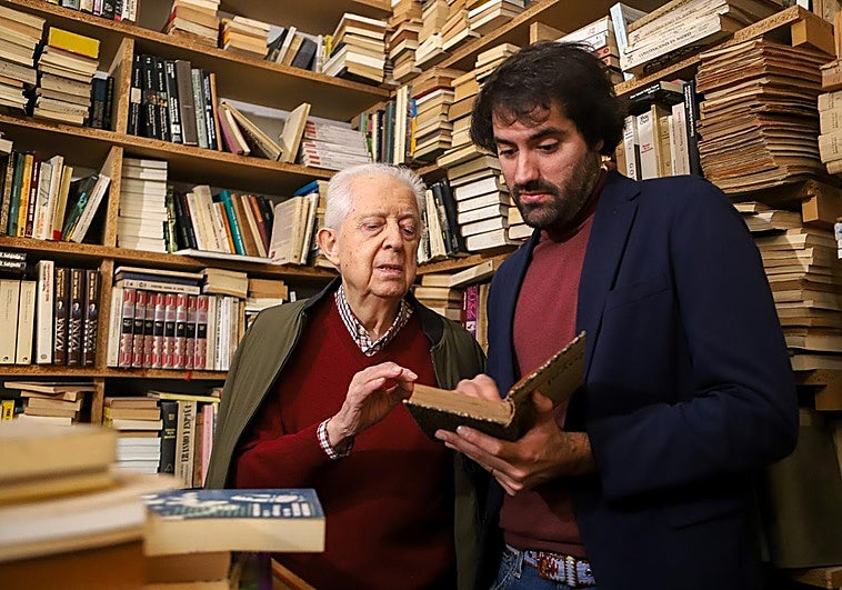La librería de viejo de Valencia que combate el nazismo