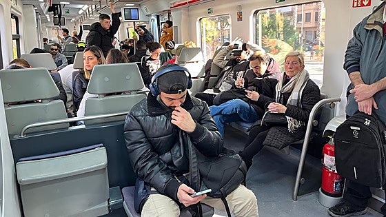 Calvario de más de dos horas en un Cercanías entre Valencia y Gandia