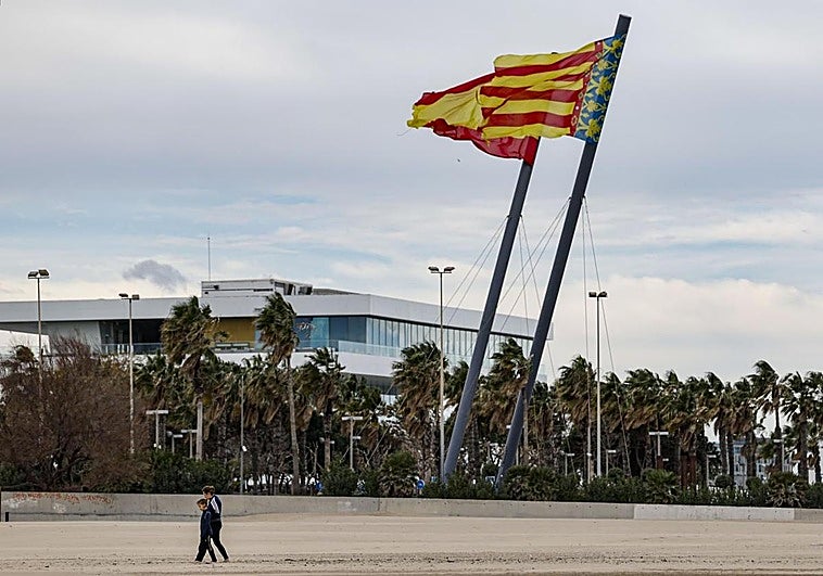 Aemet activa un aviso naranja este jueves en la Comunitat pero advierte que lo peor del temporal está por llegar