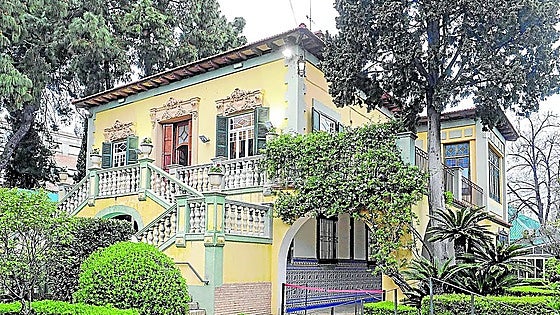 Un año después de la entrada de okupas llega la licitación de las obras para rehabilitar la casa de Machado en Rocafort