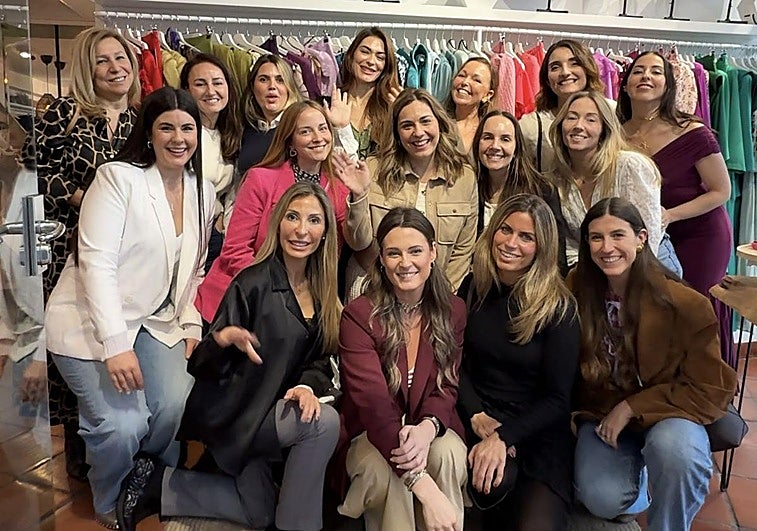 ¿Qué color me favorece más? La anfitriona que organiza eventos para descubrirlo