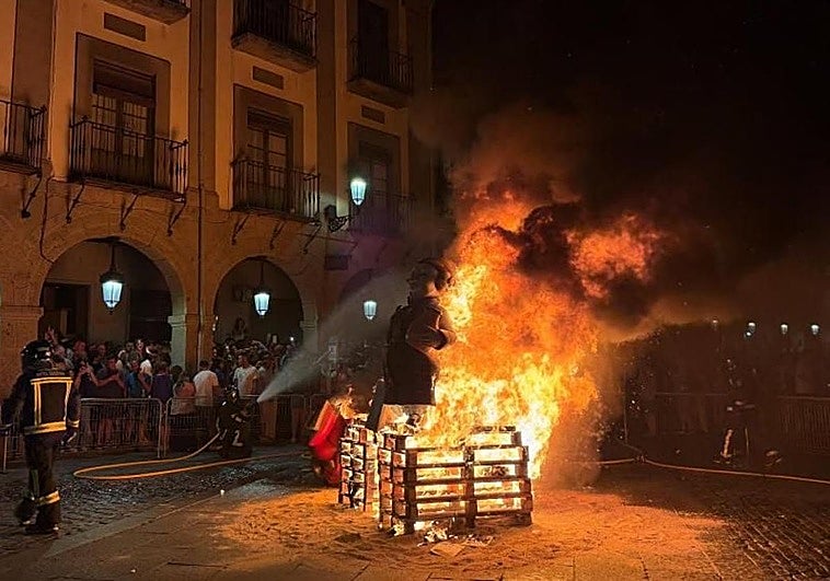 El Ayuntamiento de Alicante fijará el 24 de junio de 2027 como festivo local